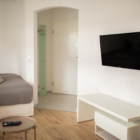 Hugos Studio Apartment فيسلوخ المظهر الخارجي الصورة