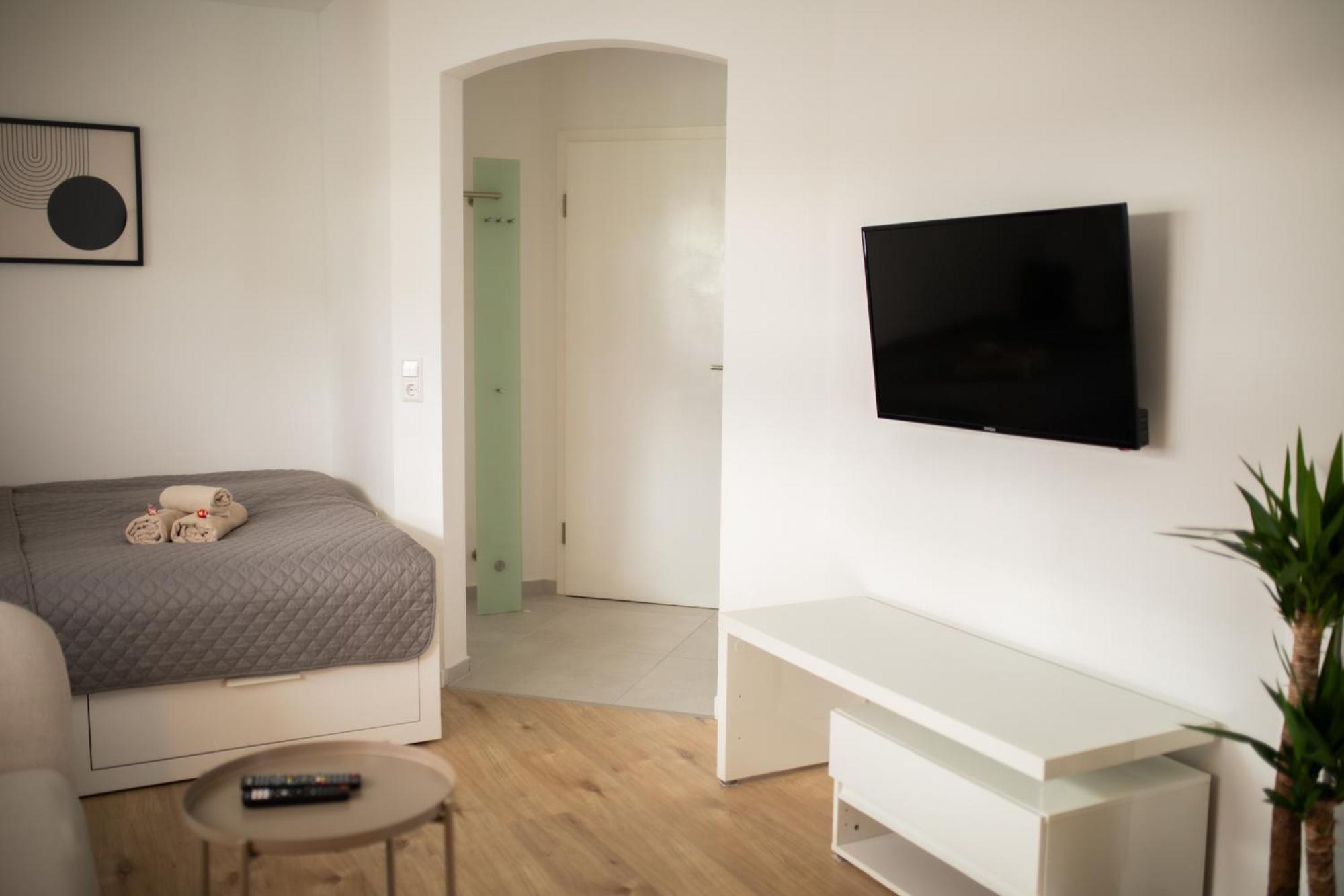 Hugos Studio Apartment فيسلوخ المظهر الخارجي الصورة